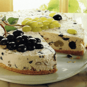 Zucchini Mohren Torte Und Frischkasetarte Im Kuhlschrank